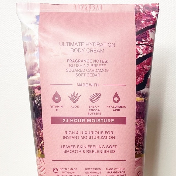 Bath & Body Works Fall Scents Lotion & Hand Soap The Perfect Autumn NWT - Picture 3 of 4